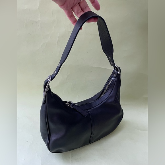 Vintage black/silver Coach leather shoulder bag - Picture 14 of 14